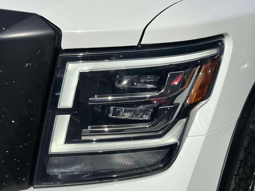 2021 Nissan TITAN Crew Cab PRO-4X 4x4