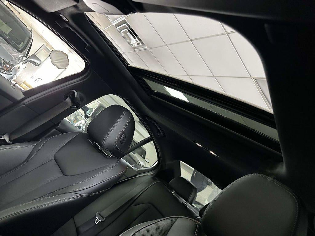2024 BMW 330i xDrive