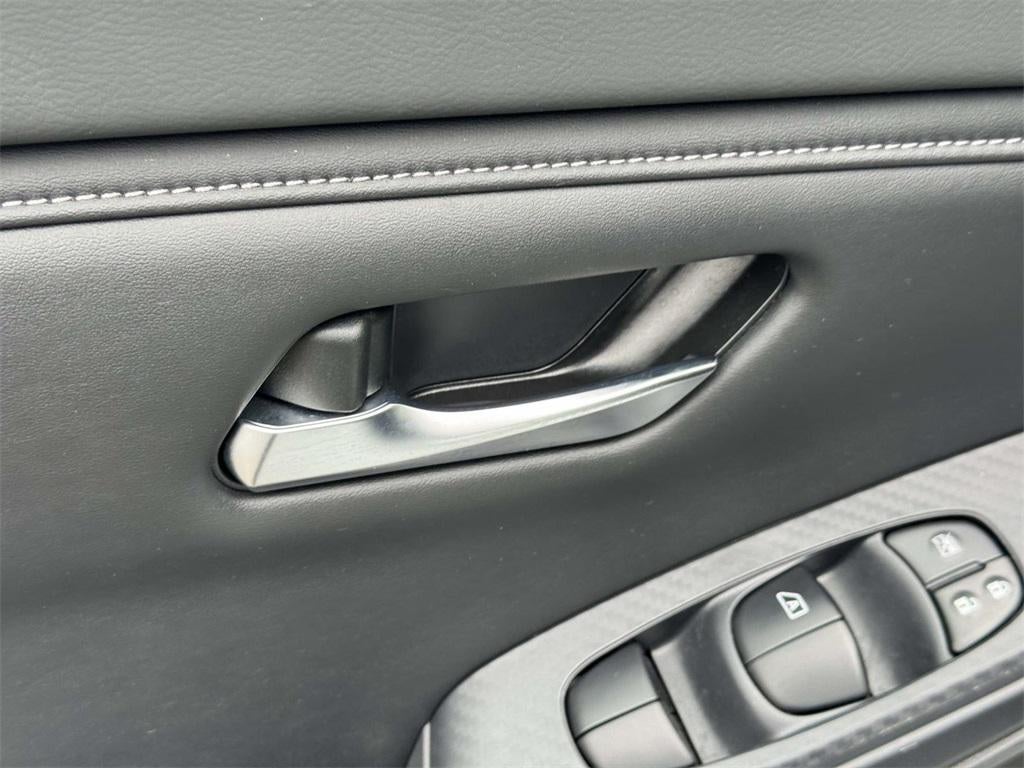 2023 Nissan Sentra SV Xtronic CVT