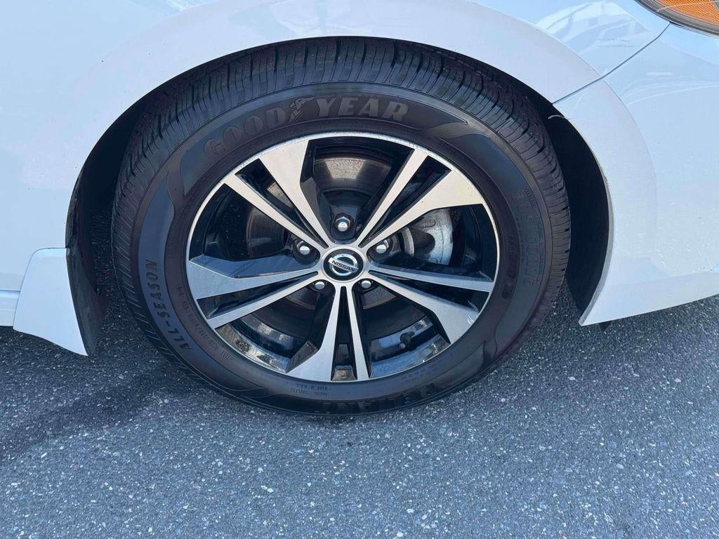 2021 Nissan Sentra SV Xtronic CVT