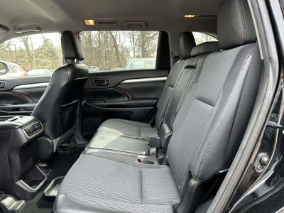 2015 Toyota Highlander LE Plus V6