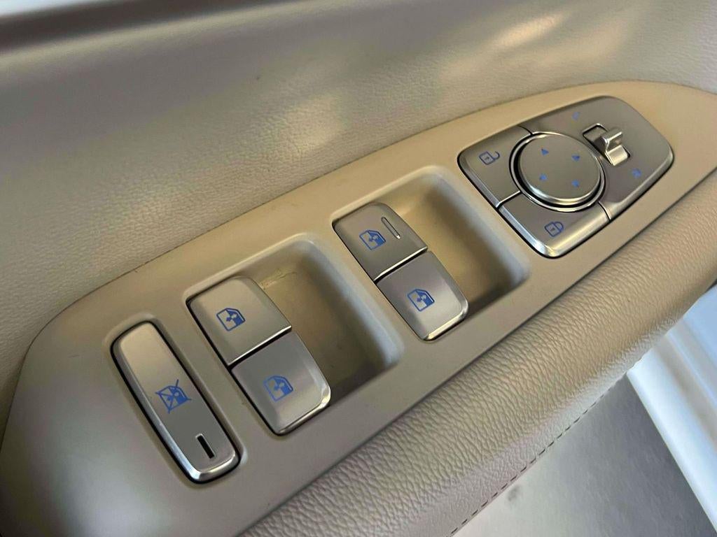 2024 Genesis G70 2.5T AWD