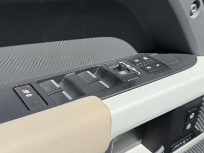 2024 Land Rover Defender 110 S